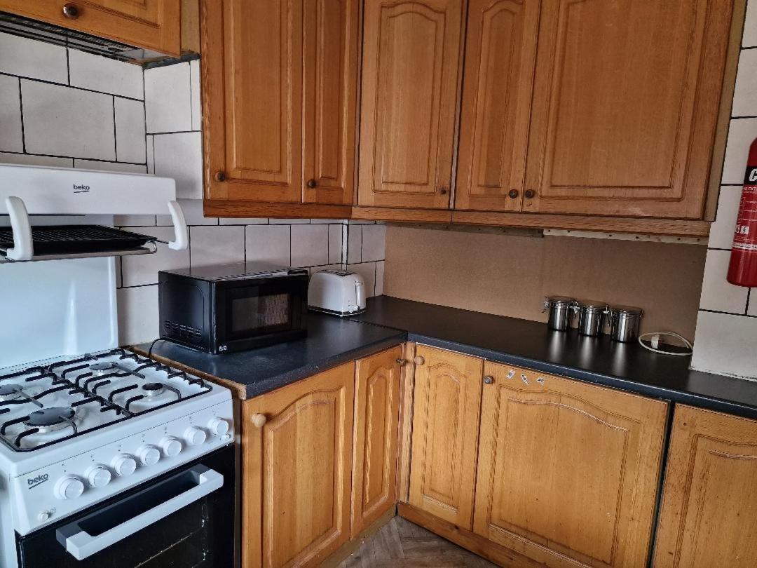 شقة Abbey Wood  في Congress Road Abbeywood المظهر الخارجي الصورة